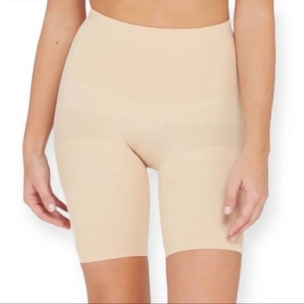 Assets by spanx remarkable results high waist mid thigh shaper